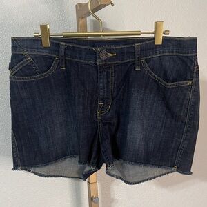 Rock & Republic Dark Wash Denim Shorts Size 10 Raw Hem